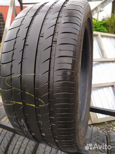 Michelin Pilot Sport PS2 245/40 R18 93Y