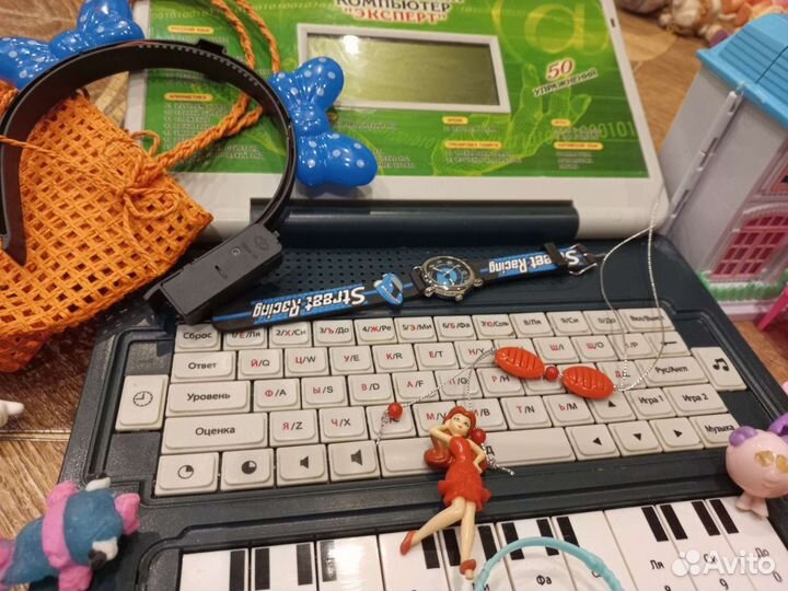 Игрушки для девочки с компьютером