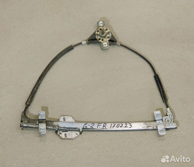 Стеклоподъемник передний правый VW Golf 2