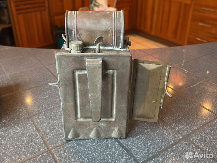 Старый немецкий карбидный фонарь