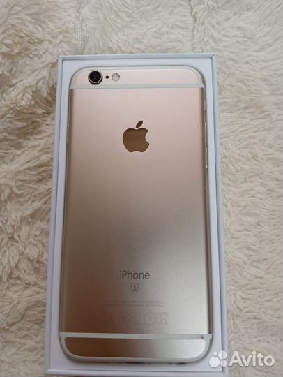 Телефон iPhone 6s