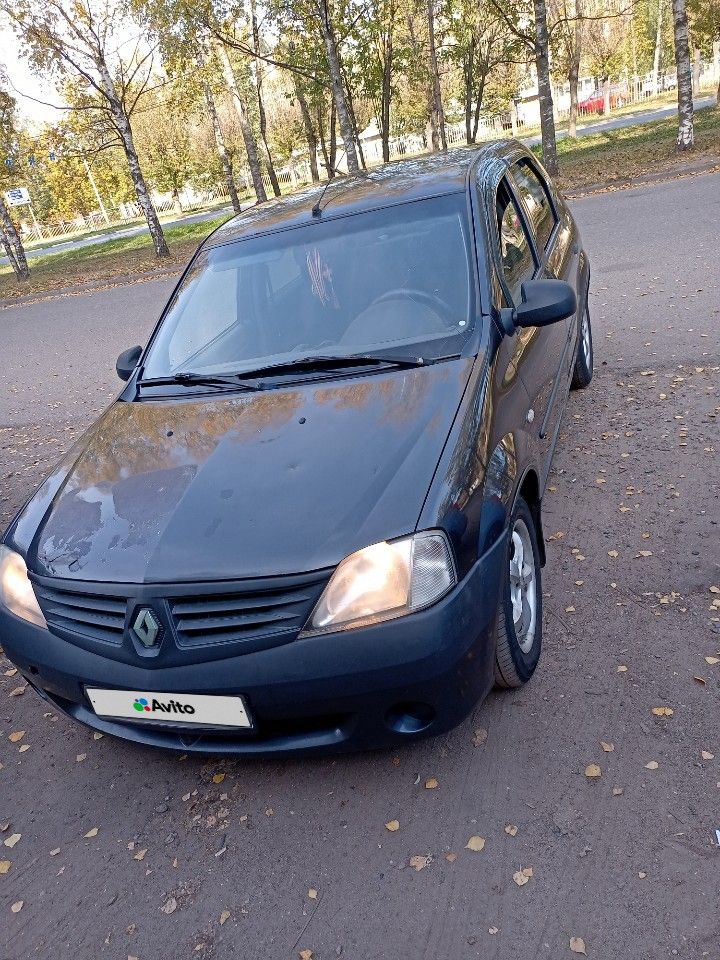 Renault Logan: фото владельца