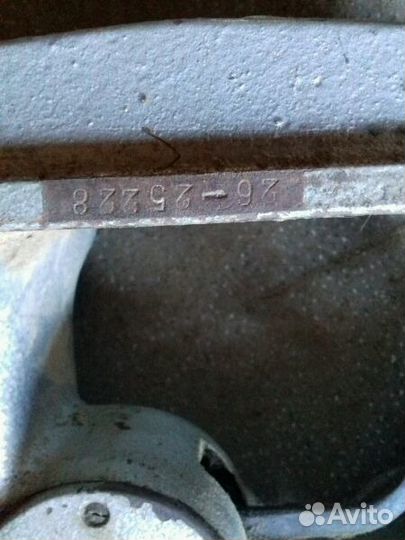 Промышленная швейная машина зиг-заг, 22а. со столо