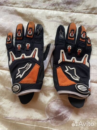 Мотоперчатки