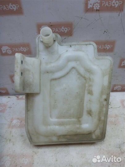 Бачок омывателя Volkswagen Golf 5K1 cgga 2012