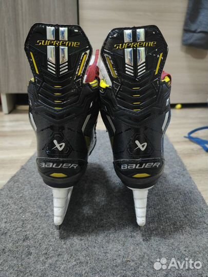 Хоккейные коньки bauer supreme m4 YTH 12,5