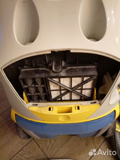 Моющий пылесос karcher DS 5500