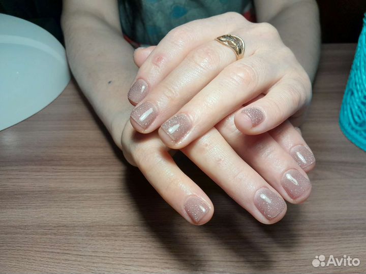 Наращивание ногтей