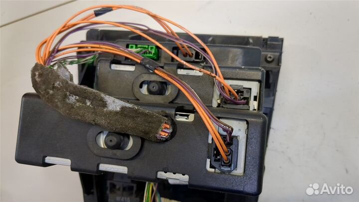 Магнитола Volvo XC90, 2004