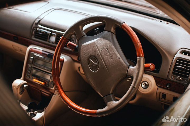 Toyota Progres 3.0 AT, 1999, 300 000 км