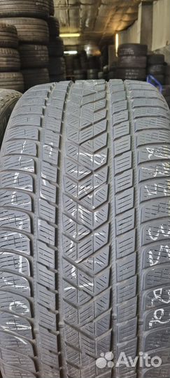 Pirelli Scorpion Winter 275/35 R22