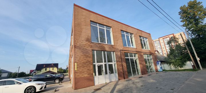 Торговая площадь, 1200 м²