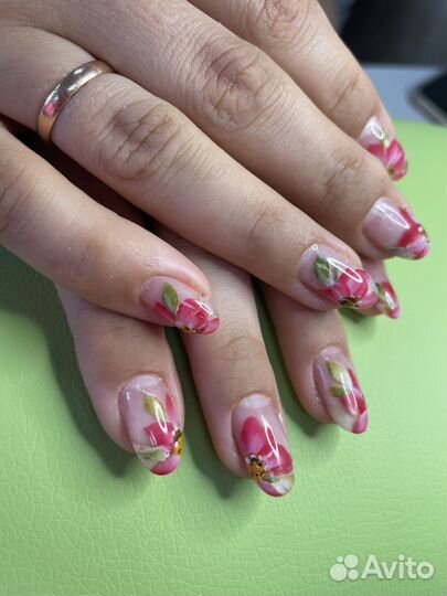 Наращивание ногтей,педикюр