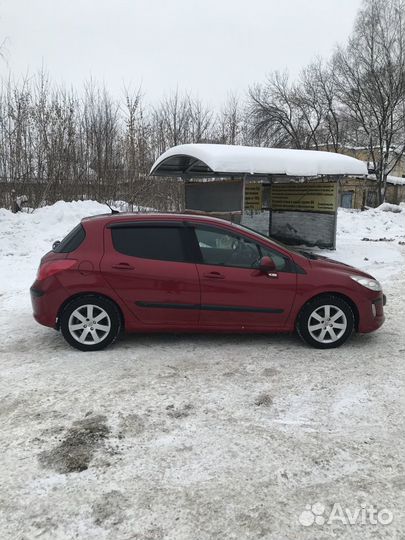 Автомобиль в разборе Peugeot 308 1.6 АКПП