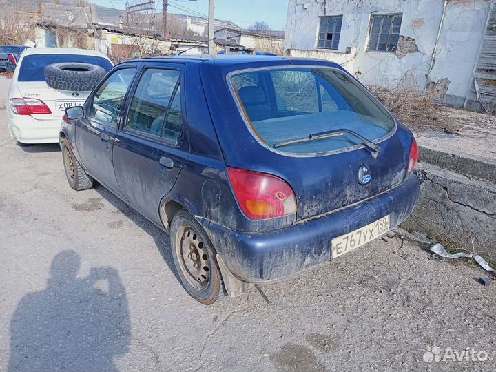 Ford Fiesta 1998 г разбор частями