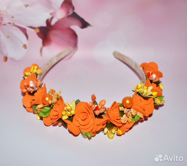 Ободок ручной работы с цветами
