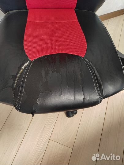 Компьютерный стул