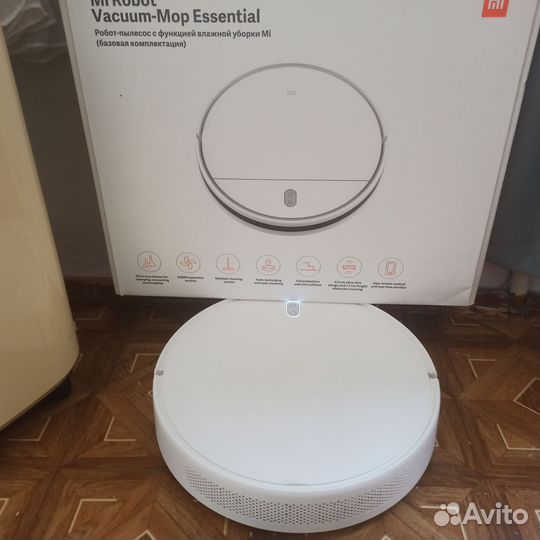 Робот пылесос Xiaomi Mi Robot Vacuum-Mop