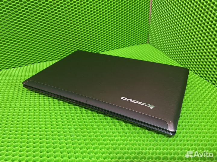 Шустрый/быстрый Lenovo Z570 Core i3/SSD/128GB/8GB