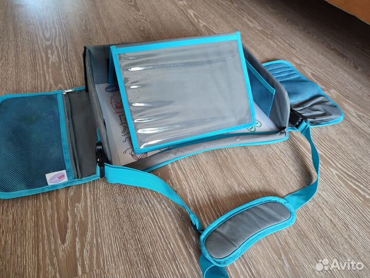 Столик для автокресла