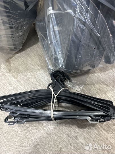 Вешалки плечики