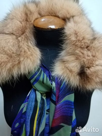 Меховой воротник песец