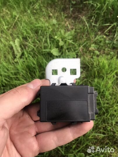 Блок сетевого интерфейса Nissan Qashqai j11