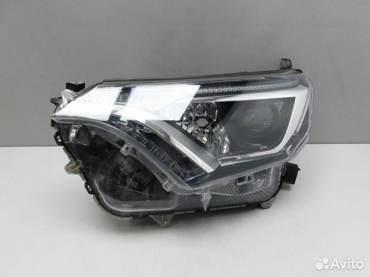 Фара левая Toyota RAV4