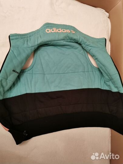 Жилетка adidas женская S