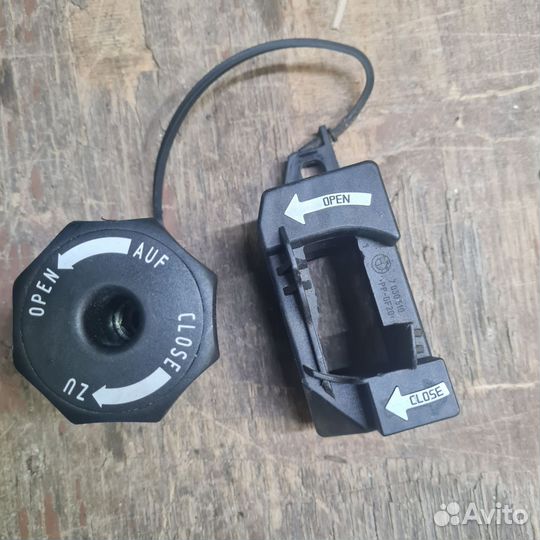 Крепление запасного колеса Bmw X3 51717030510 E83