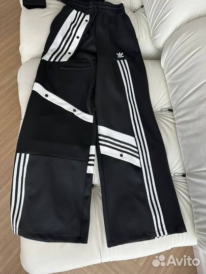 Крутой костюм Adidas 2 цвета