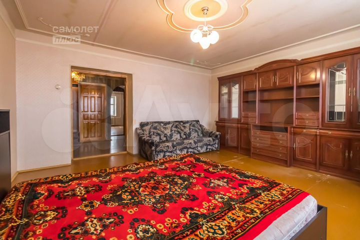 3-к. квартира, 87 м², 6/9 эт.