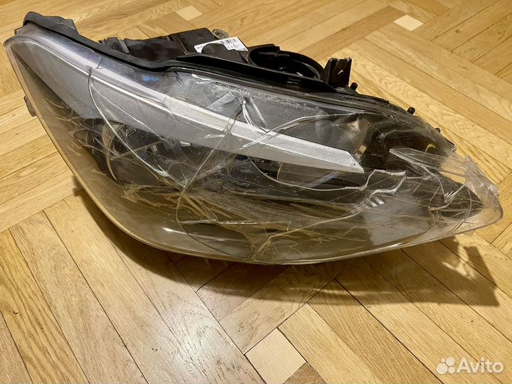 Фара правая BMW F20 hella