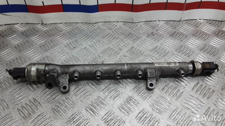 Топливная рампа дизельная volkswagen passat B7 201