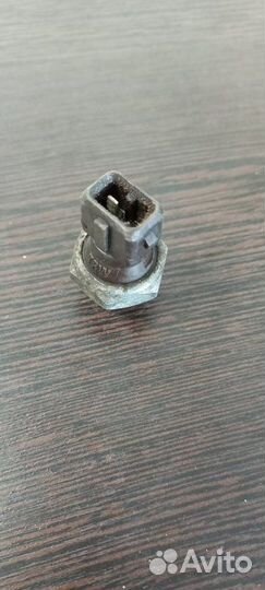 Датчик давления масла Bmw X5 4.8I E70 N62N 4.8I