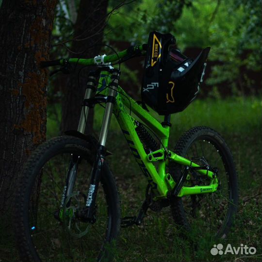 Scott Voltage FR 20 DH