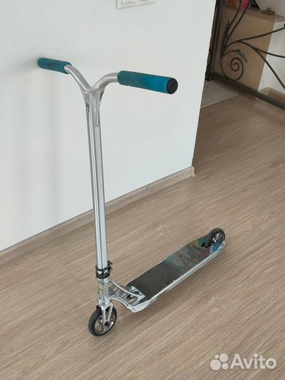 Трюковой самокат