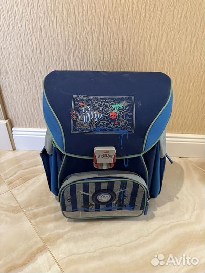 Школьный рюкзак