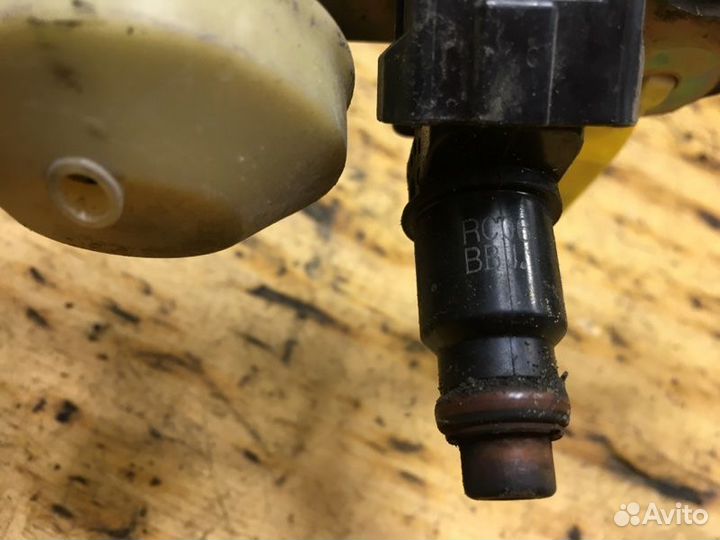 Форсунка honda FIT