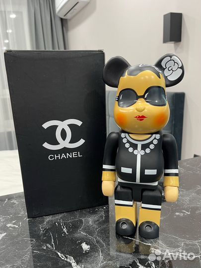 Медведь bearbrick Шанель