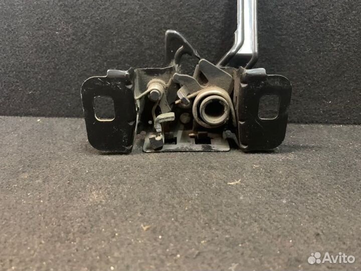 Замок капота Opel Insignia