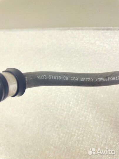 Топливная трубка Land Rover Range Rover Sport L494