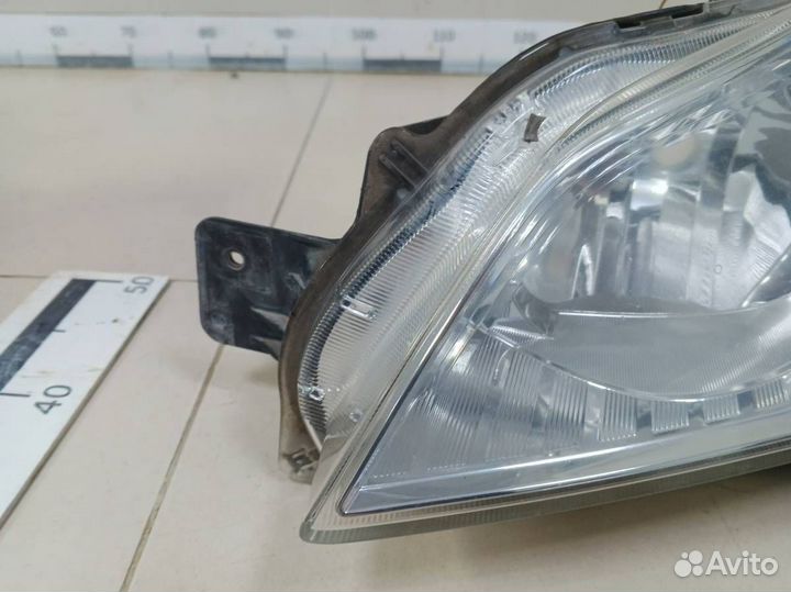 Б/У Фара левая 84001AJ110 subaru