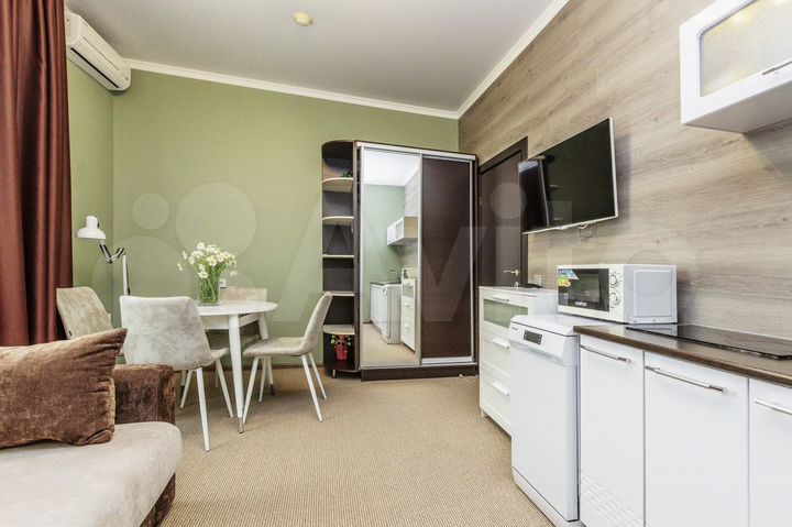 2-к. квартира, 43 м², 5/5 эт.