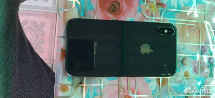 iPhone X, 256 ГБ