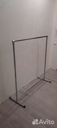 Вешалка напольная