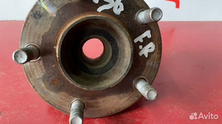 Ступица передняя правая Nissan Skyline V36 2.5 AT