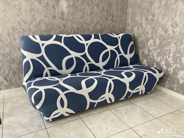 Новый чехол на трехместный диван