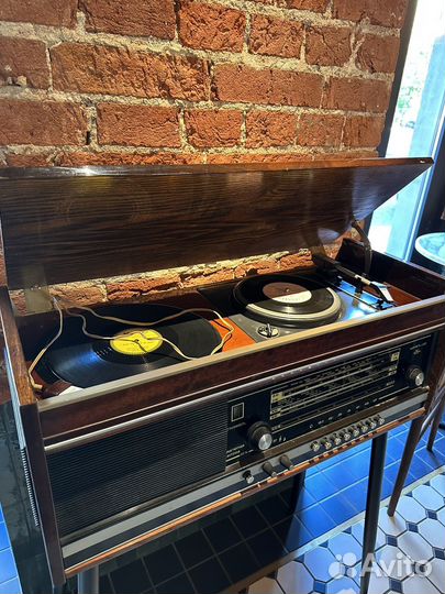 Радиола Урал-112