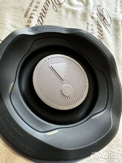Продаю колонку jbl pulse